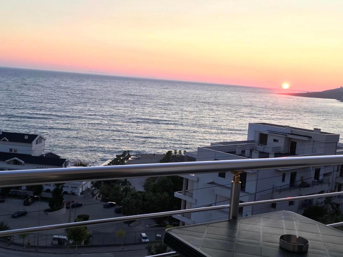 Bluemoon Suites Sarandë Eksteriør billede