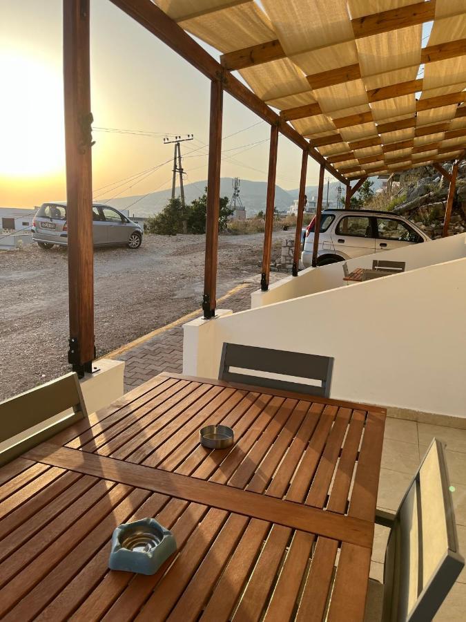 Bluemoon Suites Sarandë Eksteriør billede
