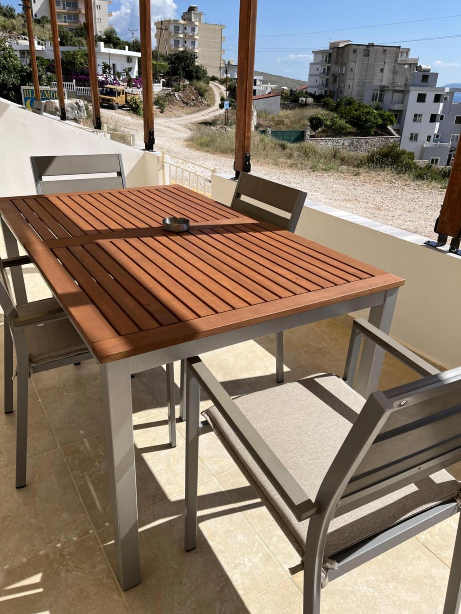 Bluemoon Suites Sarandë Eksteriør billede