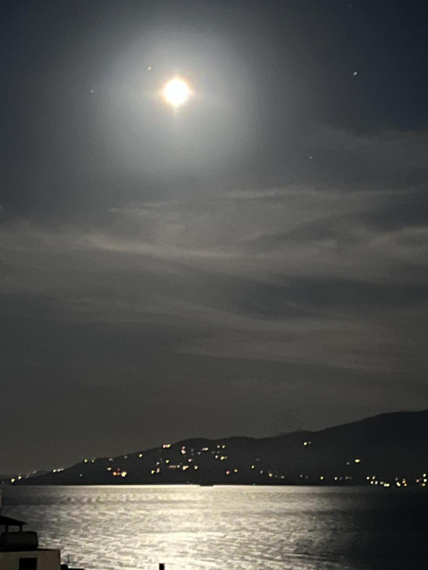Bluemoon Suites Sarandë Eksteriør billede